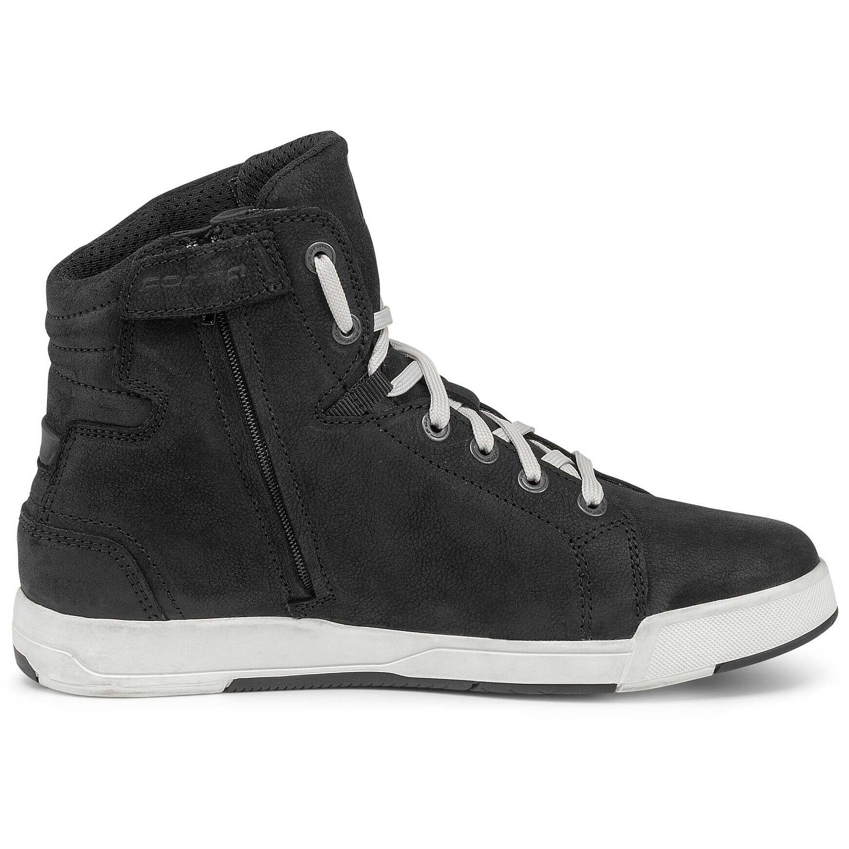 Forma Boots SWIFT X FIT DRY Nero Bianco